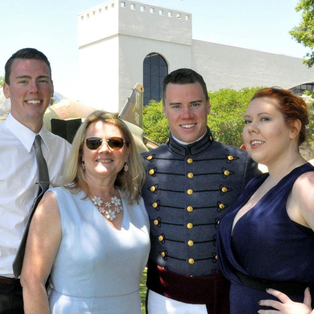 Meet your Posher, Tinker